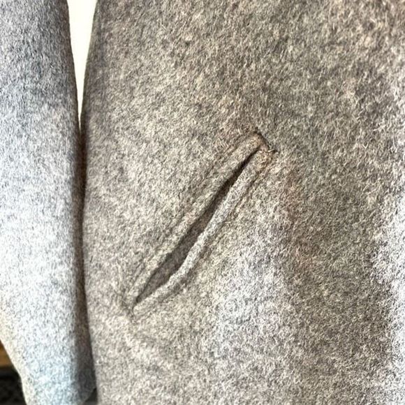 J. Jill Gray Women's Cardigan Sweater - Picture 5 of 8